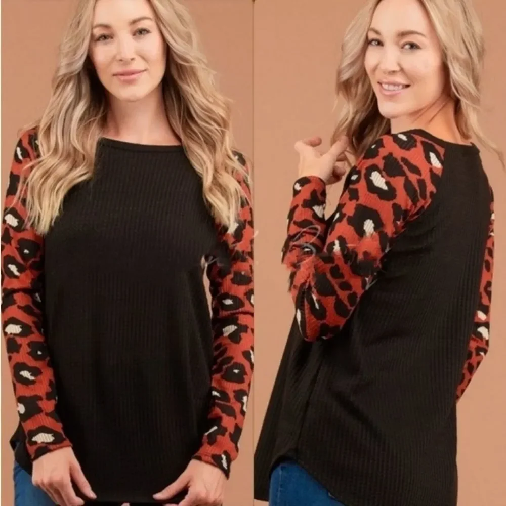 Black Animal Print Thermal Top - Picture 2 of 3